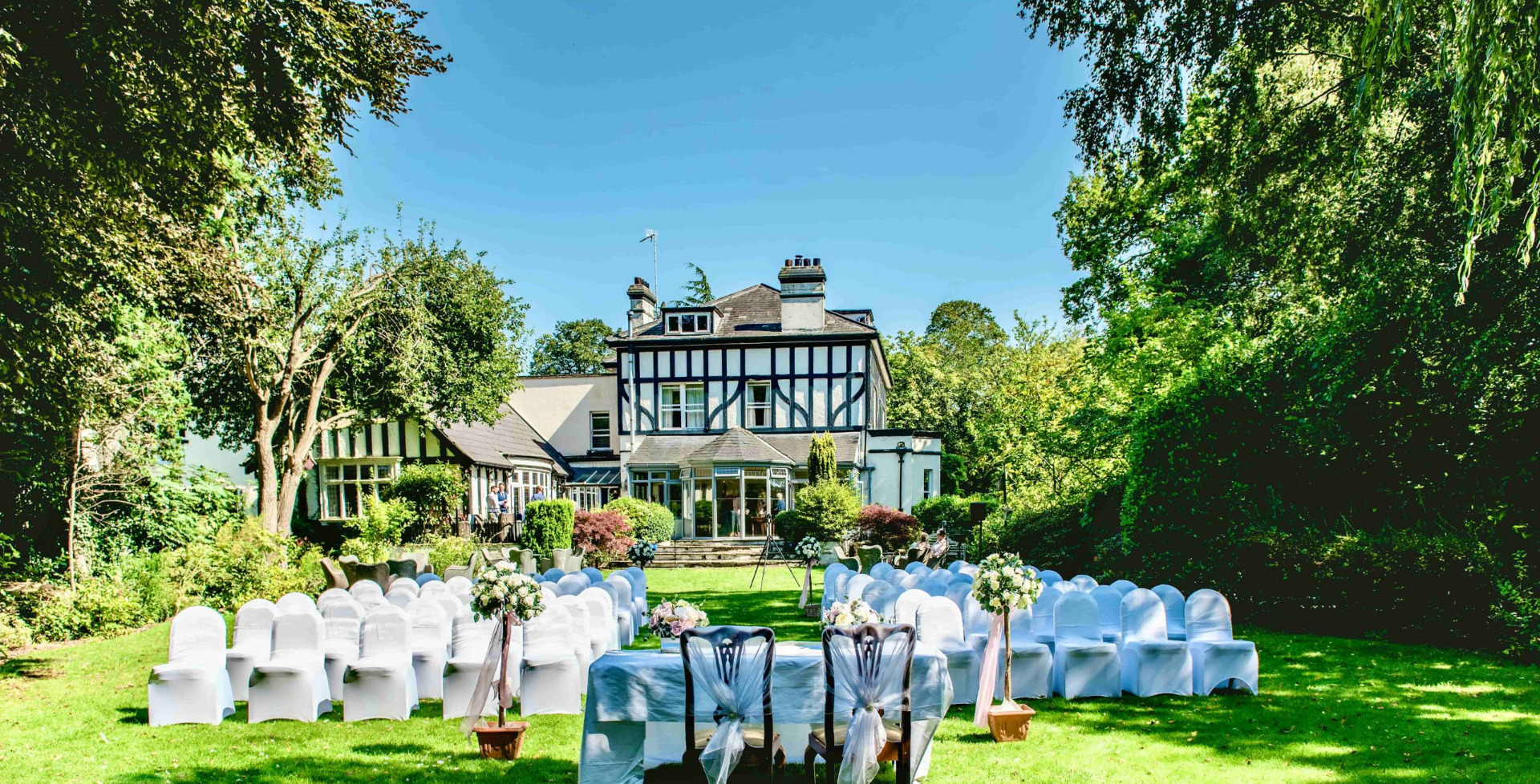 Outside area Brook hall hotel